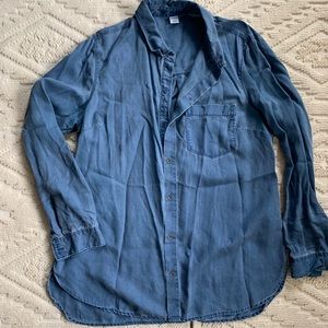 Classic Chambray Shirt